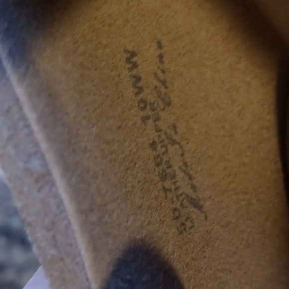 Bella Vita chunky high heel  size 10 w w beige color 3.5 inch heel leather upper - Picture 12 of 12